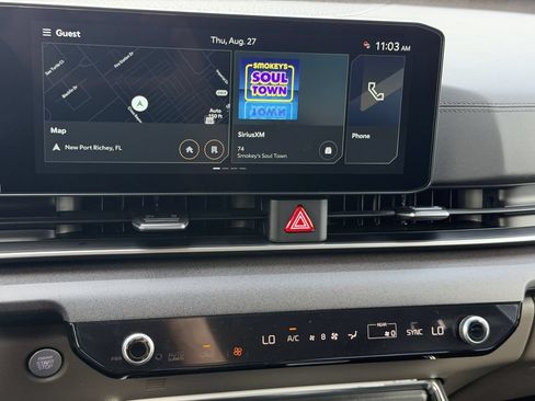 New 2027 Kia Carnival EX FWD image 27