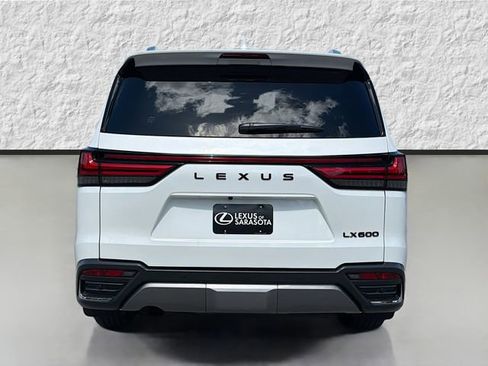 New 2026 Lexus LX 600 4WD w/ Luxury Package image 4