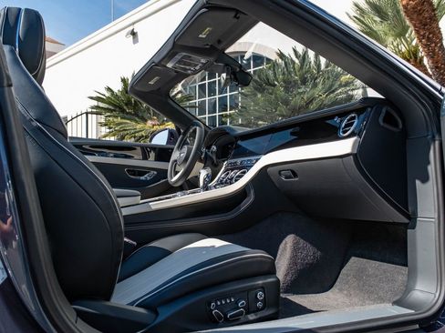 New 2026 Bentley Continental GTC AWD/4WD image 19