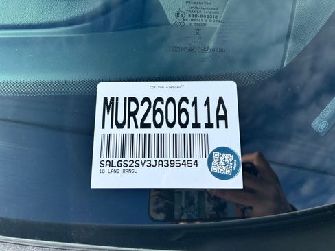 Used 2018 Land Rover Range Rover HSE image 34