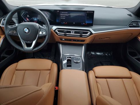 Used 2023 BMW 330i xDrive Sedan w/ Convenience Package image 25