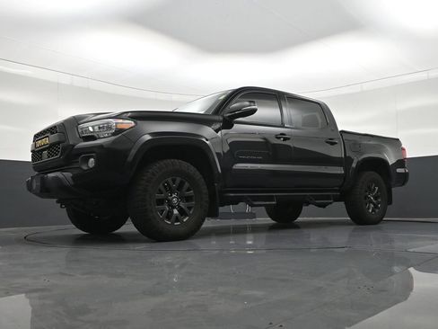 Used 2023 Toyota Tacoma SR5 w/ Technology Package RWD image 23