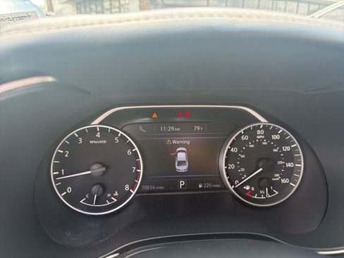 Used 2016 Nissan Maxima Platinum image 5