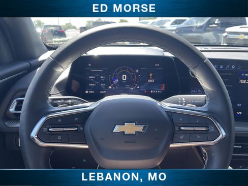 Used 2026 Chevrolet Traverse LT w/ Driver Confidence Package AWD/4WD image 12