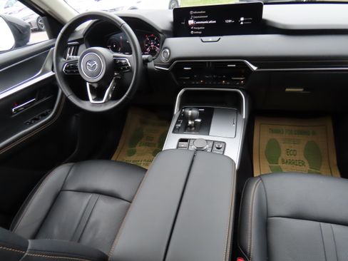 Certified 2025 MAZDA CX-90 Plug-In Hybrid w/Premium Sport image 17