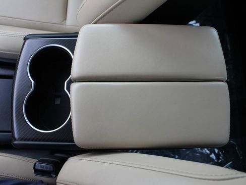 Used 2016 Tesla Model S P90D image 23