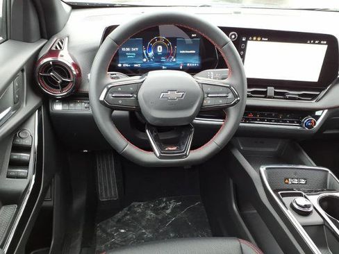 New 2026 Chevrolet Equinox RS image 11