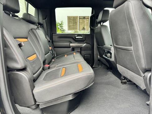 Used 2023 GMC Sierra 2500 AT4 w/ AT4 Preferred Package AWD/4WD image 14