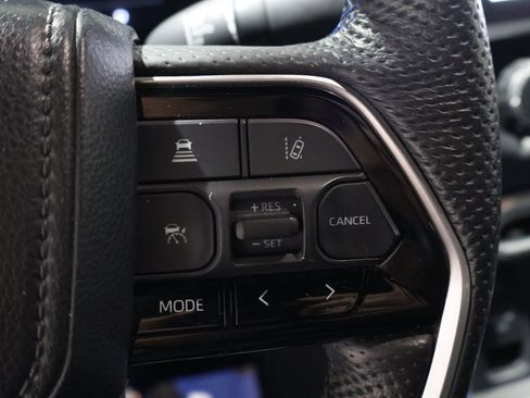 Used 2024 Toyota Tundra Platinum image 36