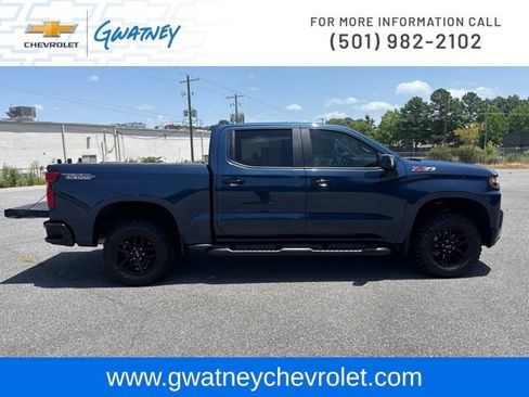 Used 2020 Chevrolet Silverado 1500 LT Trail Boss AWD/4WD image 4