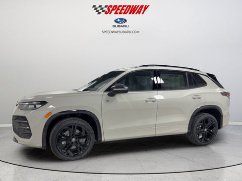 New 2026 Volkswagen Tiguan SE R-Line AWD/4WD image 4