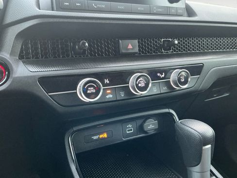 Used 2025 Honda CR-V LX image 20