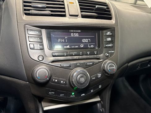 Used 2005 Honda Accord EX-L image 18