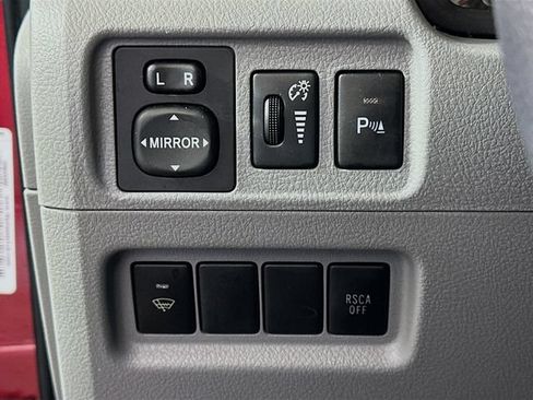 Used 2013 Toyota 4Runner SR5 RWD image 12