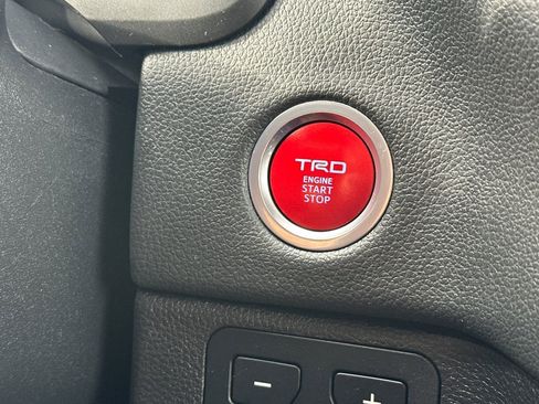 Used 2024 Toyota Tundra Limited image 20