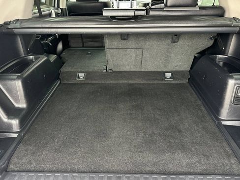 Used 2022 Toyota 4Runner SR5 Premium w/ Moonroof Package RWD image 16