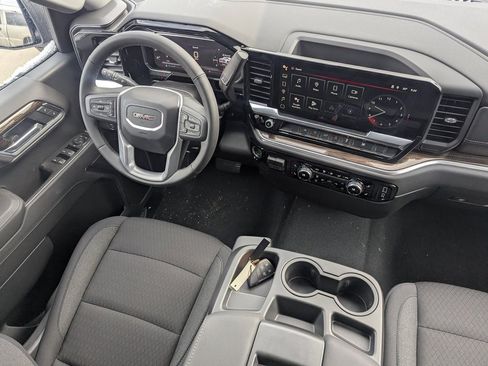 New 2026 GMC Sierra 1500 Elevation image 18