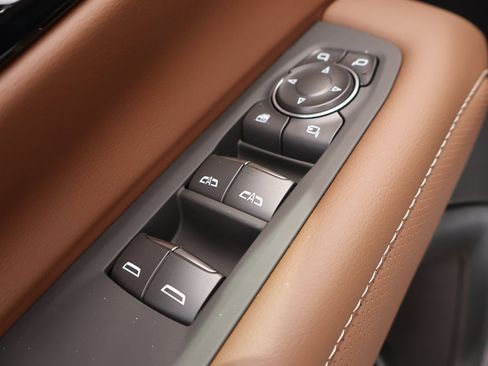 New 2026 Chevrolet Tahoe High Country AWD/4WD image 8