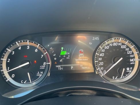 Used 2021 Toyota Highlander Platinum image 25