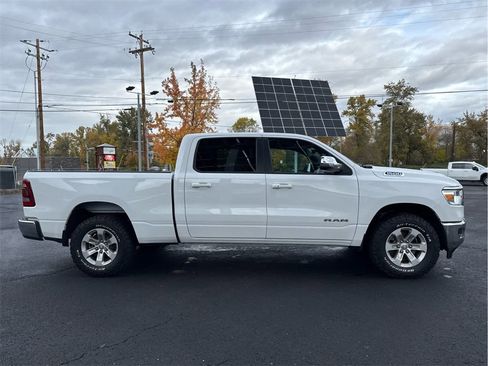 Used 2024 RAM 1500 Laramie image 4