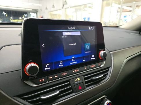 Used 2023 Nissan Altima 2.5 SV image 42