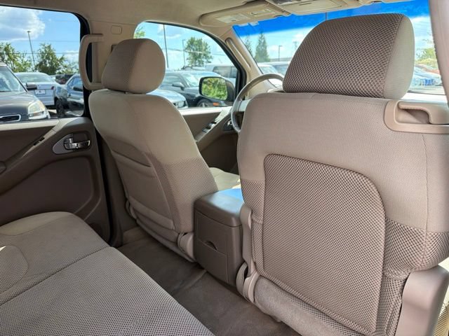 Used 2007 Nissan Frontier SE w/ Power Pkg AWD/4WD image 22