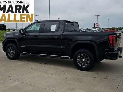 Used 2024 GMC Sierra 1500 AT4 w/ Technology Package AWD/4WD image 6