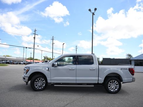New 2026 Ford F150 Lariat w/ Equipment Group 502A High AWD/4WD image 6