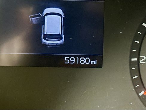 Used 2022 Kia Soul LX w/ Technology Package image 19