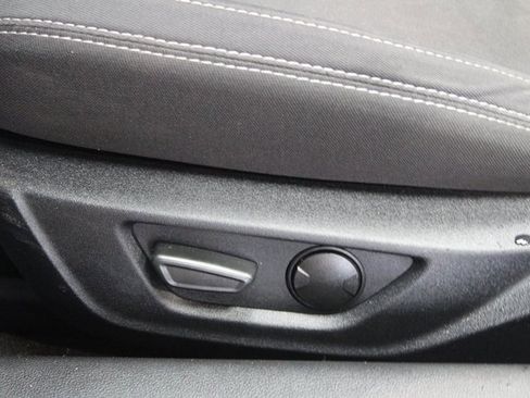 Used 2021 Ford Mustang Convertible image 16