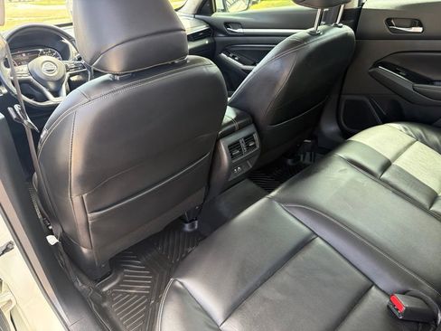 Used 2021 Nissan Altima 2.5 SL FWD image 13