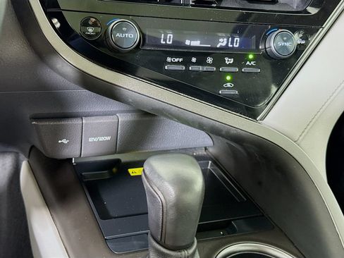 Certified 2023 Toyota Camry SE w/ Cold Weather Package FWD image 8
