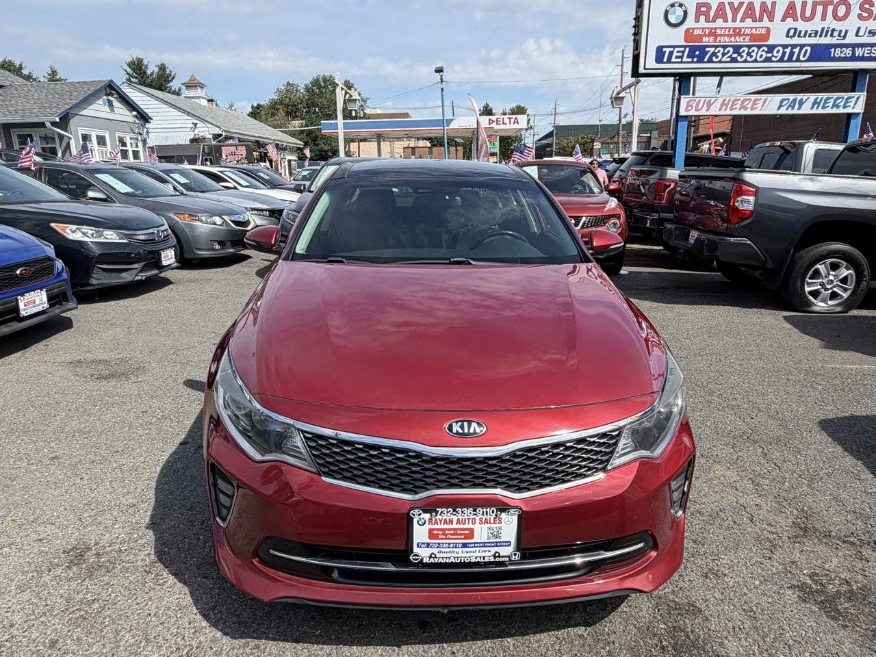 Used 2018 Kia Optima S w/ Panoramic Sunroof Package FWD image 3