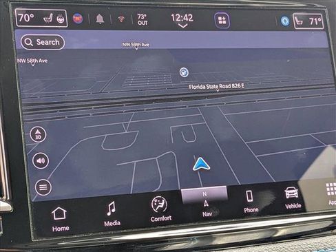 Used 2021 Chrysler Pacifica Touring-L image 12