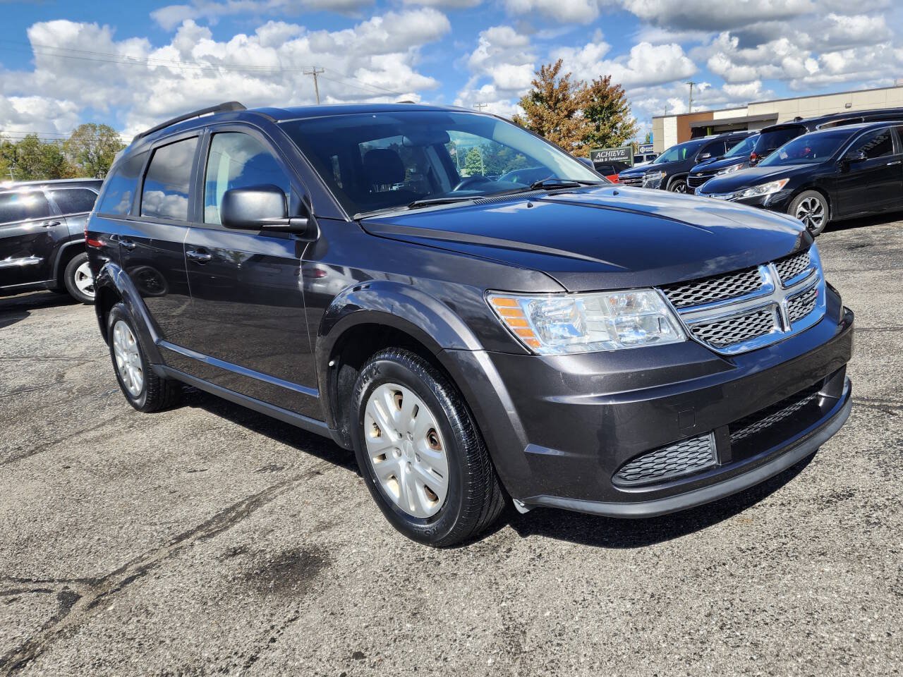 Used 2017 Dodge Journey SE w/ Flexible Seating Group FWD image 9