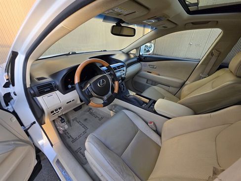 Used 2015 Lexus RX 450h FWD image 14