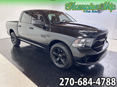 Used 2017 RAM 1500 Express w/ Black Ram 1500 Express Group image 1