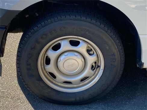 Used 2018 Ford F150 XL w/ Equipment Group 101A Mid image 5