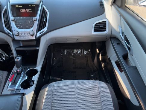 Used 2017 GMC Terrain SLE image 15