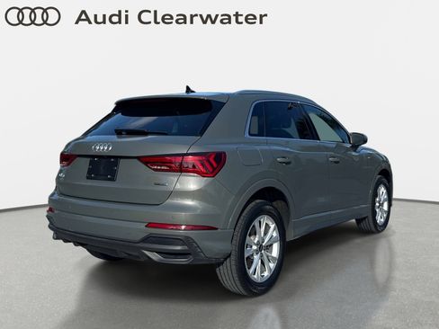 Certified 2025 Audi Q3 2.0T Premium AWD/4WD image 4