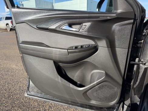 Used 2023 Chevrolet TrailBlazer LT w/ Convenience Package image 23