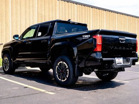 New 2026 Toyota Tacoma TRD Sport AWD/4WD image 7
