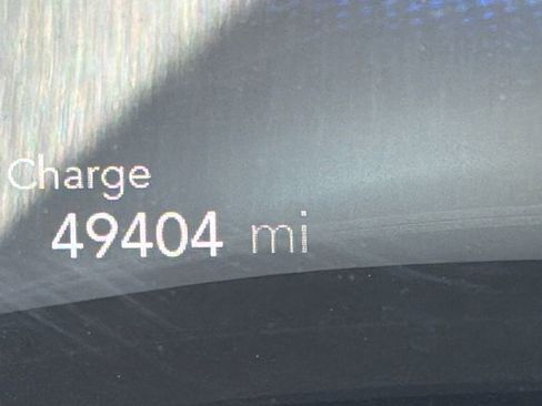 Used 2024 Chrysler Pacifica Limited FWD image 29