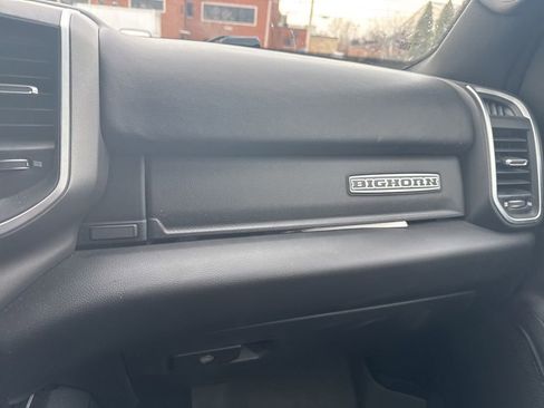 Used 2019 RAM 1500 Big Horn image 29