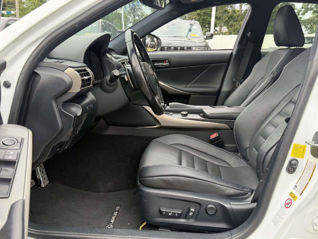 Used 2016 Lexus IS 300 AWD w/ F Sport Package image 16