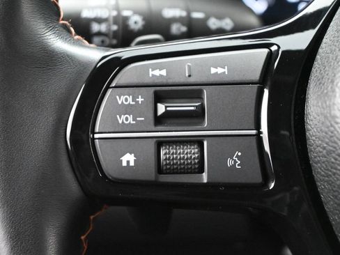 Used 2024 Honda Pilot TrailSport image 7