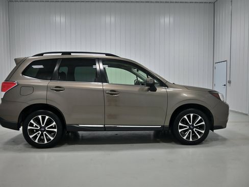 Used 2017 Subaru Forester 2.0XT Touring AWD/4WD image 43