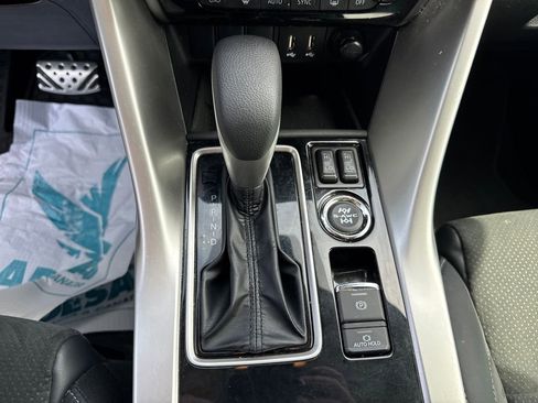 Used 2024 Mitsubishi Eclipse Cross SE AWD/4WD image 19
