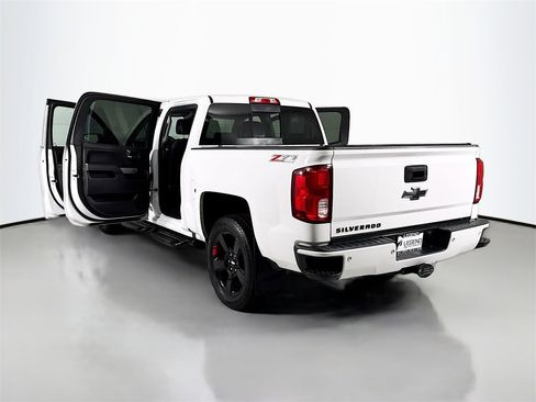 Used 2017 Chevrolet Silverado 1500 LTZ Z71 w/ Redline Edition image 28