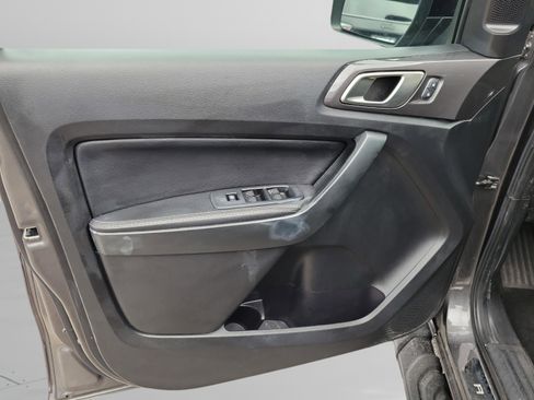 Certified 2019 Ford Ranger Lariat w/ Black Appearance Package image 6